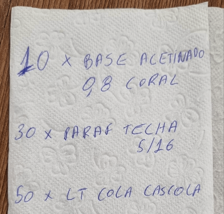 Foto de pedido escrito à mão